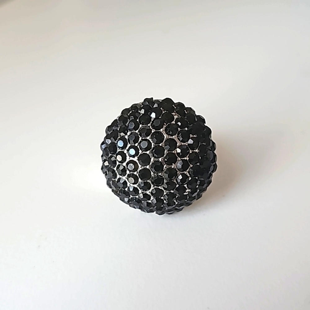 🦋 Dome ring Art Deco cocktail bubble black crystals stretch ring